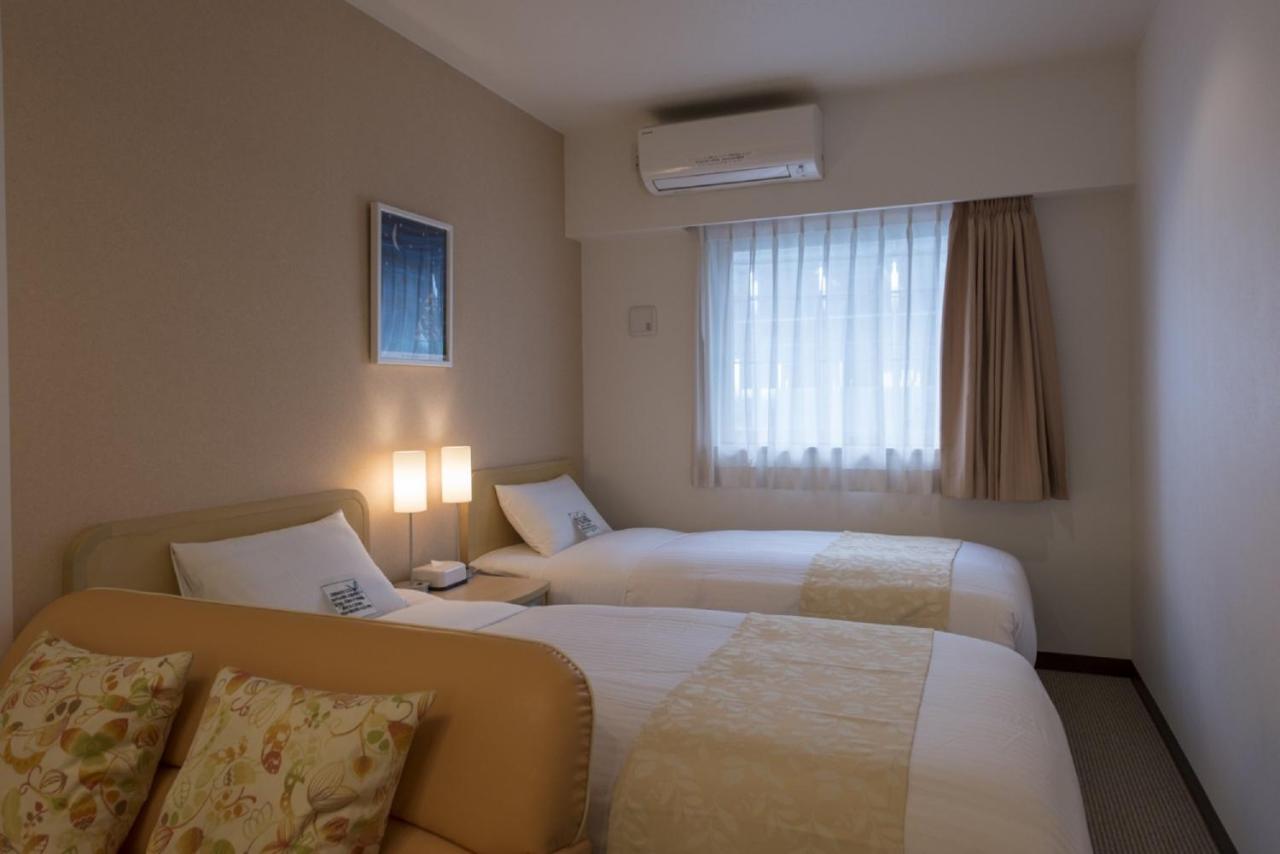 Hotel Famy Inn Kinshicho Tokio Exterior foto