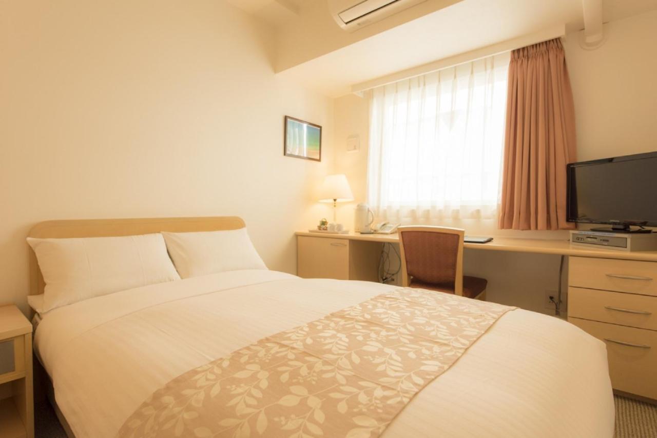Hotel Famy Inn Kinshicho Tokio Exterior foto